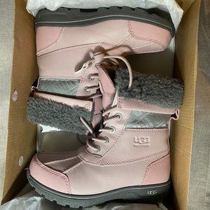 Girls Pink Uggs Snow-boot K BUTTE II UGT